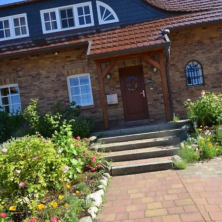 Ferienhaus-bel-monte-in-gross-zicker-halbinsel-moenchgut 度假居 加格尔