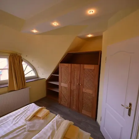 Ferienhaus-bel-monte-in-gross-zicker-halbinsel-moenchgut