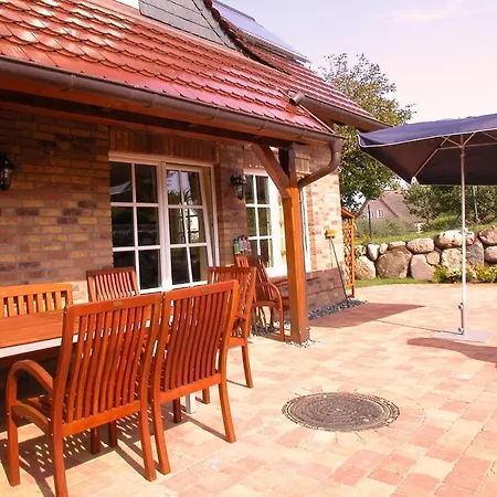 Ferienhaus-bel-monte-in-gross-zicker-halbinsel-moenchgut Holiday home Gager