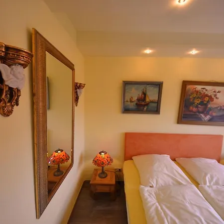 Ferienhaus-bel-monte-in-gross-zicker-halbinsel-moenchgut 度假居 *