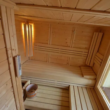 Ferienhaus-bel-monte-in-gross-zicker-halbinsel-moenchgut Gager