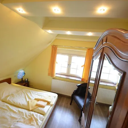 Ferienhaus-bel-monte-in-gross-zicker-halbinsel-moenchgut 度假居 加格尔