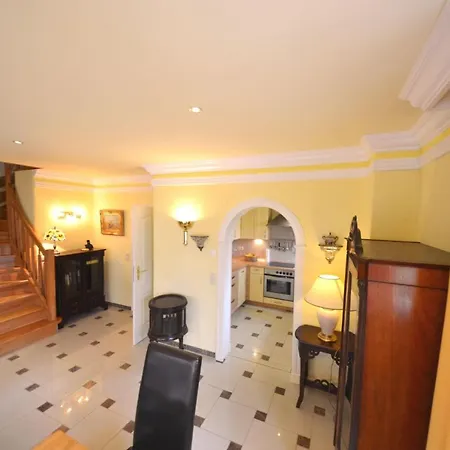 Ferienhaus-bel-monte-in-gross-zicker-halbinsel-moenchgut Vakantiehuis *