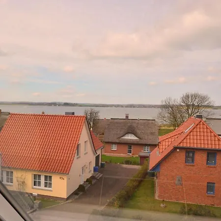 Ferienhaus-bel-monte-in-gross-zicker-halbinsel-moenchgut Gager