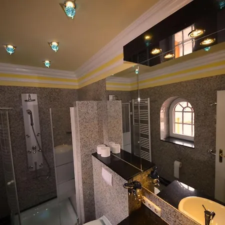 Ferienhaus-bel-monte-in-gross-zicker-halbinsel-moenchgut 度假居 *