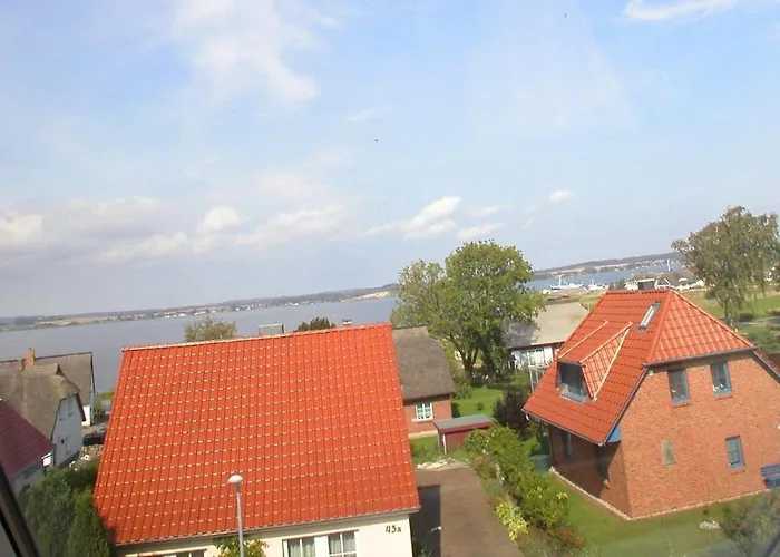 Ferienhaus-bel-monte-in-gross-zicker-halbinsel-moenchgut 度假居 加格尔