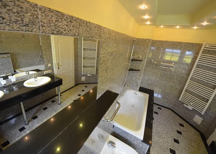 Ferienhaus-bel-monte-in-gross-zicker-halbinsel-moenchgut * 加格尔