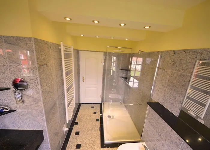 Ferienhaus-bel-monte-in-gross-zicker-halbinsel-moenchgut 度假居 加格尔