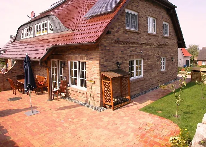 Ferienhaus-bel-monte-in-gross-zicker-halbinsel-moenchgut 度假居