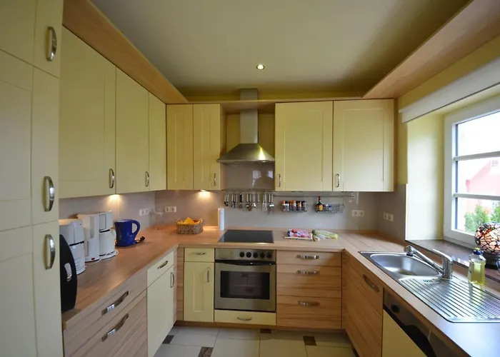 Ferienhaus-bel-monte-in-gross-zicker-halbinsel-moenchgut