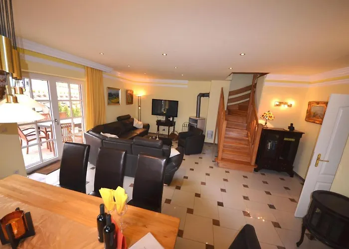 度假居 Ferienhaus-bel-monte-in-gross-zicker-halbinsel-moenchgut 加格尔